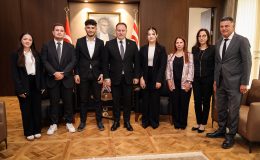 Meclis Başkanı Ziya Öztürkler, Üniversite Öğrencileri Derneği Heyetini Kabul Etti