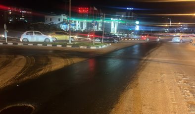 Lefkoşa Gönyeli bölgesinde yola atık madde döküldü