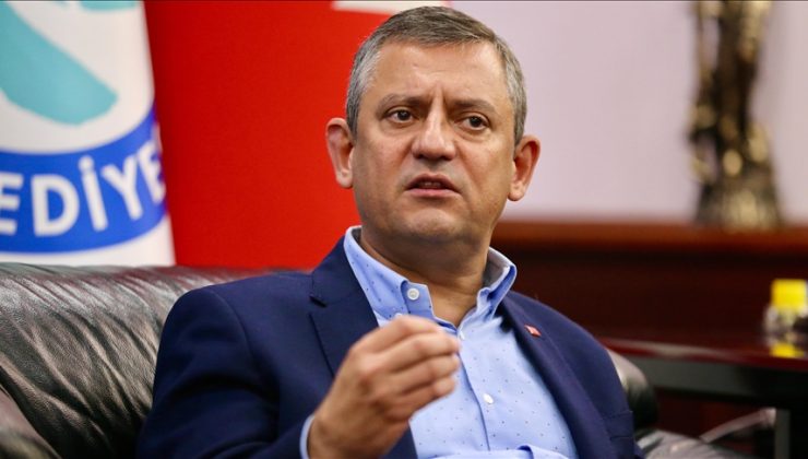 Özgür Özel, CHP’li Büyükşehir Belediye Başkanlarıyla Görüştü