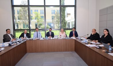 Cumhuriyet Meclisi İdari, Kamu ve Sağlık İşleri Komitesi Toplandı