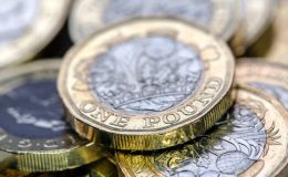 Sterlin, Euro ve Dolar Güne Nasıl Başladı?