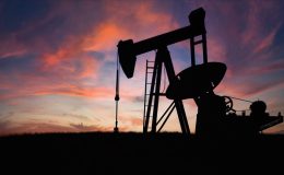 Brent Petrol Fiyatlarında ABD-İran Uzlaşısı Beklentisiyle Sert DüşüşYüzde 5’in Üzerinde Geriledi