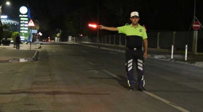 Ülke Genelindeki Trafik Denetimlerinde 160 Sürücü Rapor Edildi, 29 Araç Men Edildi