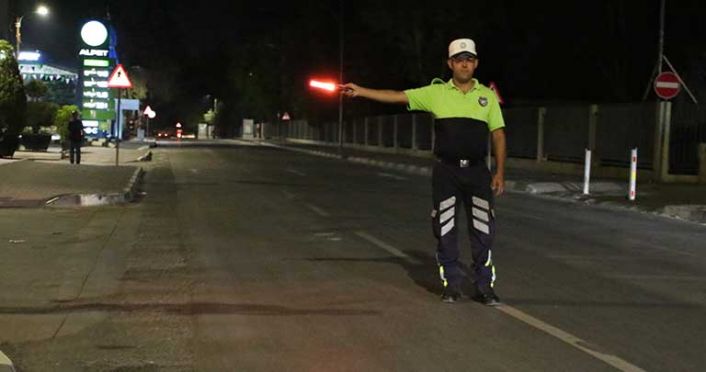 Ülke Genelindeki Trafik Denetimlerinde 160 Sürücü Rapor Edildi, 29 Araç Men Edildi
