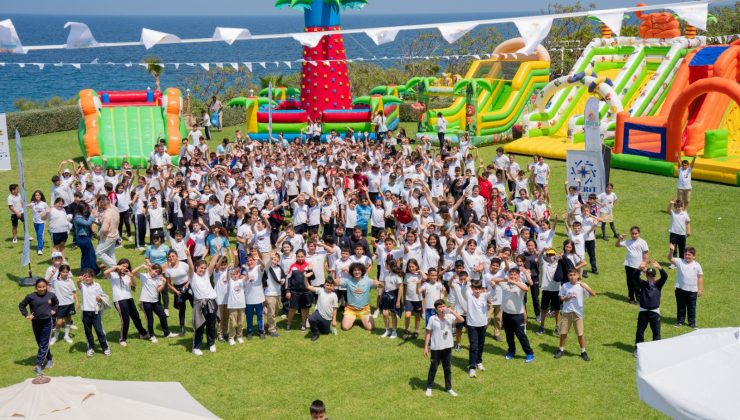 Merit Otellerinin geleneksel 23 Nisan şenlik ve eğlenceleri Merit Park Hotel’de yapıldı