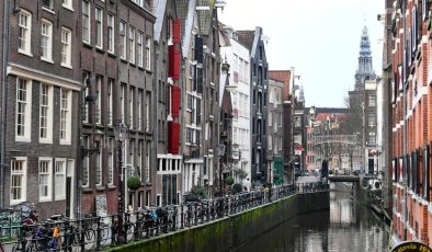Amsterdam, et ve fosil yakıt reklamlarını yasakladı