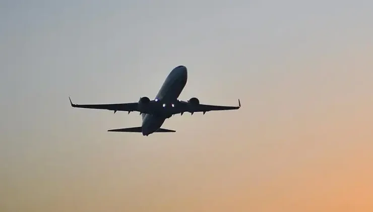 Avrupa’daki jet yakıtı sıkıntısı uçaklarda kullanılan yakıt türünü değiştiriyor