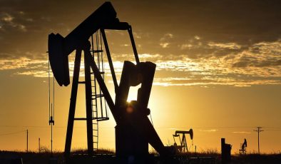 Brent petrolün varil fiyatı 113,76 dolar