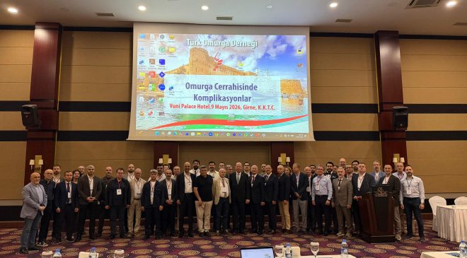 Dinçyürek, Türk Omurga Derneği toplantısına katıldı