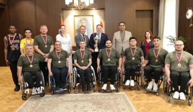 Öztürkler “Tekerlekli sandalyeli sporcuların başarısı gurur kaynağımız"
                                            2026-05-13 10:55:00