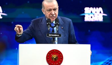 Erdoğan: Türkiye savunma, havacılık ve uzay alanında adını gururla yazdırdı