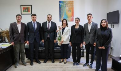 İncirli: “Karar alma süreçlerinde gençler merkezde olacak”