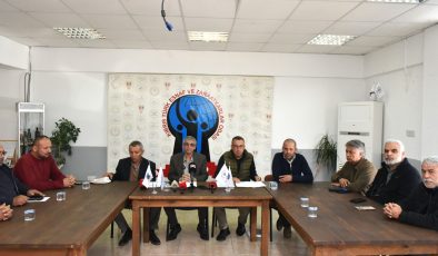 Kasaplar Birliği, etin kasaplara karkas olarak dağıtılmasını ve karkas et ithal edilmesine olanak sağlanmasını talep etti