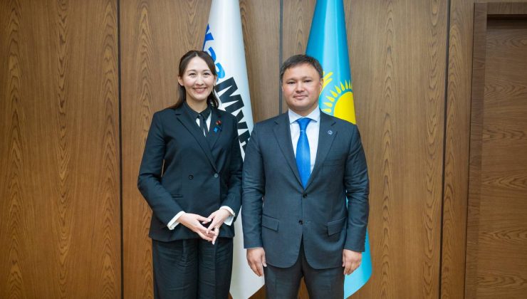 Kazakistan ve Japonya petrol tedarikini görüştü