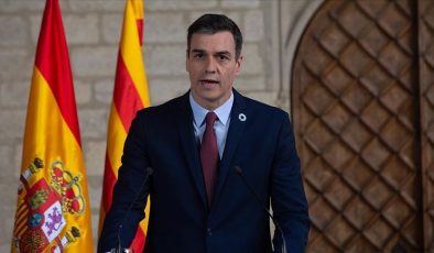 Sanchez’in uçağı arıza nedeniyle Ankara’ya indi