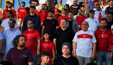 Ziya Öztürkler, Türkiye’nin Dünya Kupası heyecanını Millet Bahçesi’nde vatandaşlarla paylaştı