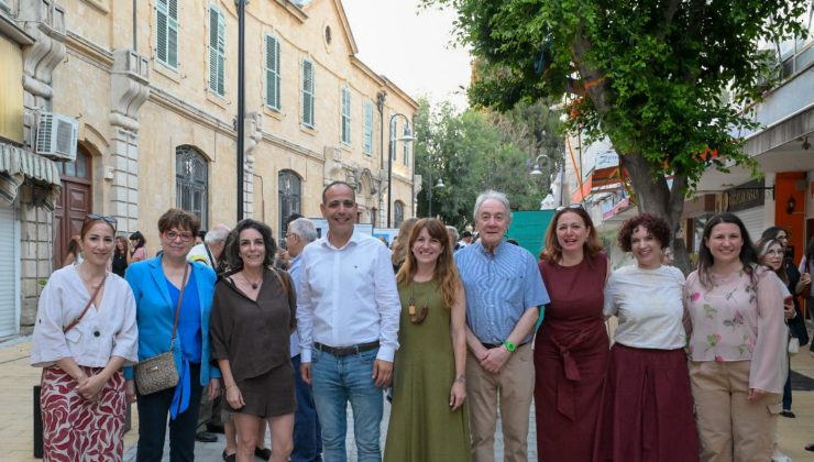 “Modern Nicosia” Sergisi İplik Pazarı’nda AçıldıHarmancı’dan “Ortak Gelecek” Vurgusu