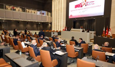 Meclis Genel Kurulu’nda 7 yasa tasarısına ivedilikSeçim tartışması damga vurdu