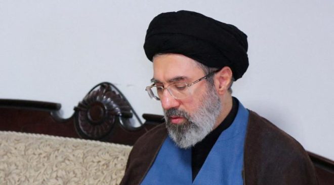 İran Lideri Hamaney’den ABD ile varılan mutabakata onay