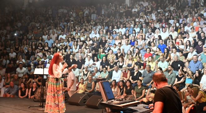 48. Güzelyurt Portakal Festivali’nde Leman Sam Sahne Aldı