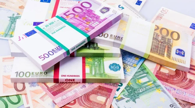 Dolar, Euro ve Sterlin Fiyatları