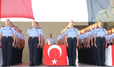 Polis ve İtfaiye teşkilatına 200 yeni neferMezuniyet töreni yapıldı
