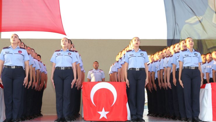 Polis ve İtfaiye teşkilatına 200 yeni neferMezuniyet töreni yapıldı