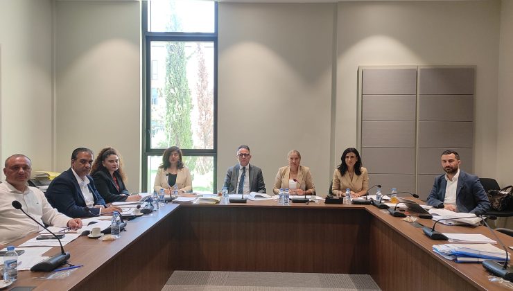 Cumhuriyet Meclisi Hukuk Komitesi, Gündemindeki Beş Yasa Tasarısını Görüştü