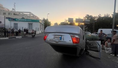 Girne’de trafik kazasıAraç takla attı