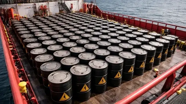 Hürmüz Boğazı’ndaki gerilim petrol fiyatlarını yükseltti