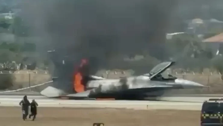Yunanistan’da F-16 savaş uçağı yangın nedeniyle zorunlu iniş yaptı
