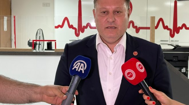 Meclis Başkanı Öztürkler’den Cumhurbaşkanı Erhürman’a geçmiş olsun ziyareti