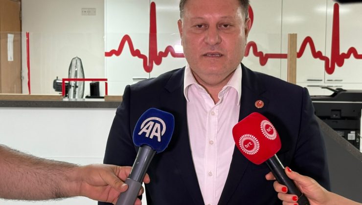 Meclis Başkanı Öztürkler’den Cumhurbaşkanı Erhürman’a geçmiş olsun ziyareti