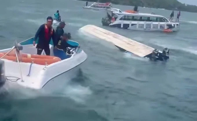 Vietnam’da turist teknesi alabora oldu15 kişi hayatını kaybetti