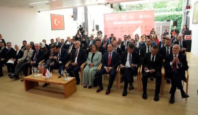 “Türk Milleti Devletinin ve Demokrasinin Yanında Durdu”