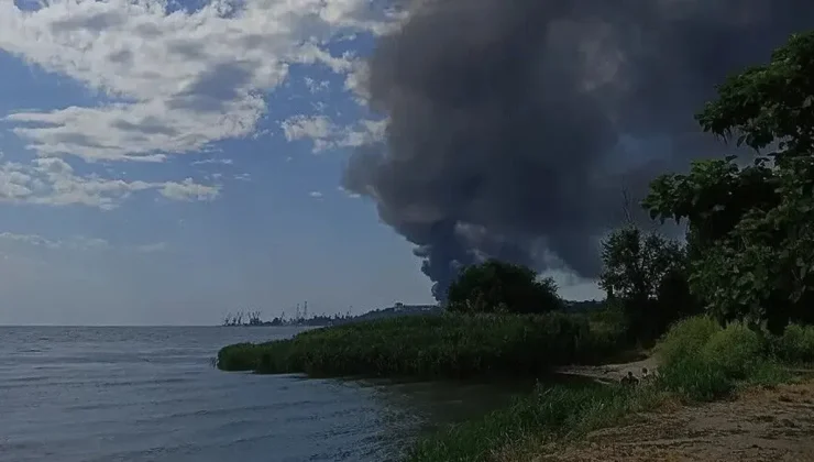 Rusya, Ukrayna’nın Yujnıy Limanı’nı hedef aldı