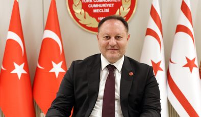 “Kıbrıs Türk halkı, geçmişten aldığı güçle geleceğe emin adımlarla yürüyor”
