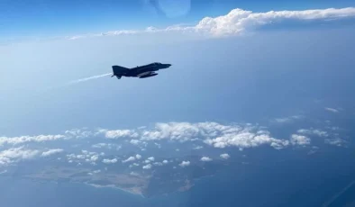 Türk Hava Kuvvetleri Kıbrıs’ın güneyinde eğitim uçuşu gerçekleştirdi