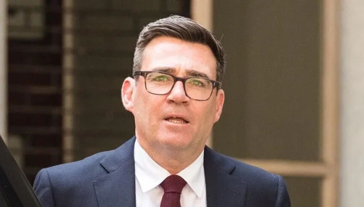 İngiltere’nin Yeni Başbakanı Andy Burnham OlduHükümeti Kurma Görevi Verildi