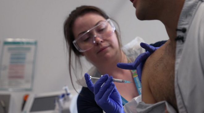 Ebola’nın Ölümcül Türüne Karşı Geliştirilen Yeni Aşı İlk Kez İnsanda Denendi