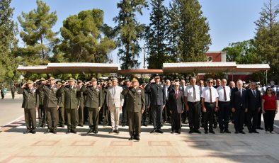 1 Ağustos Toplumsal Direniş Bayramı Lefkoşa’da Düzenlenen Törenlerle Kutlandı