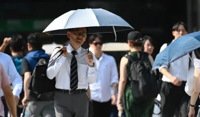 Japonya’da Aşırı Sıcaklar Nedeniyle Şirketler Çalışma Saatlerini Kısaltıyor