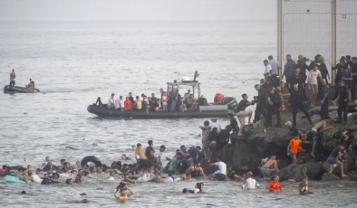 Ceuta’da Düzensiz Göçmen FaciasıCan Kaybı 88’e Yükseldi