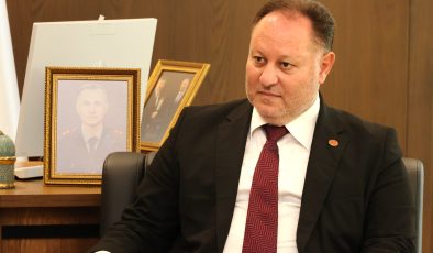 Meclis Başkanı Öztürkler, Kıbrıs Türk Üniversite Öğrencileri Kongresi temsilcilerini kabul etti