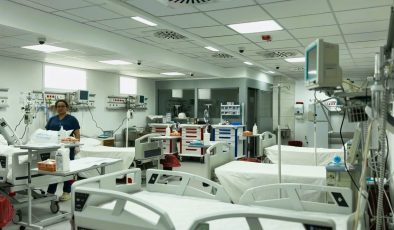 Taşkınköy’deki bıçaklı saldırıda yaralanan Z.A.’nın hayati tehlikesi sürüyor