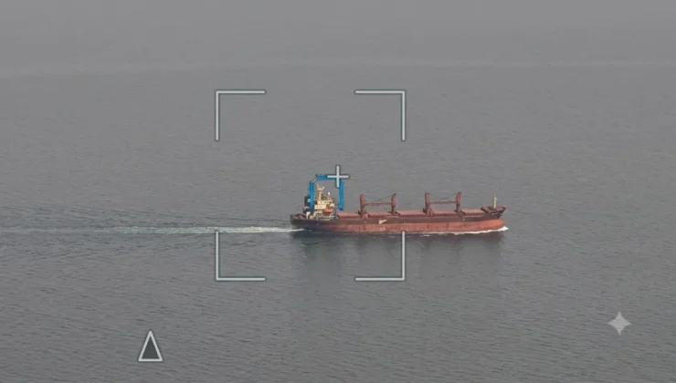 Rusya, Karadeniz’de Ukrayna’ya ait askeri yük taşıyan 2 gemiyi vurduğunu duyurdu