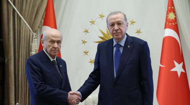 Cumhurbaşkanı Erdoğan, MHP Genel Başkanı Devlet Bahçeli ile bir araya geldi