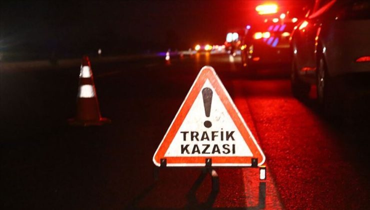 Otomobil Takla Attı, 4 Kişi Yaralandı