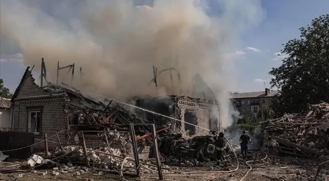 Rusya, Donetsk’te İki Yerleşim Yerinin Kontrolünü Ele Geçirdiğini Duyurdu