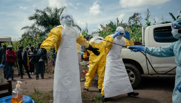 Ebola Salgınında Can Kaybı 2 Bini Aştı